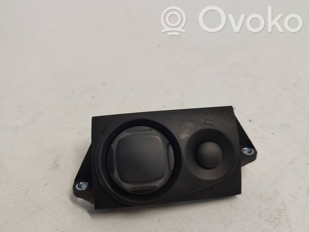 Steering wheel adjustment switch   4E0953551