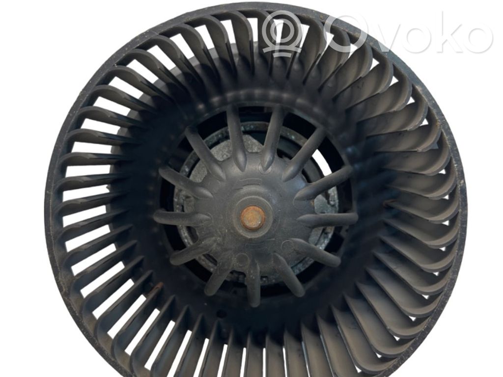 Renault Modus Lämmittimen puhallin 