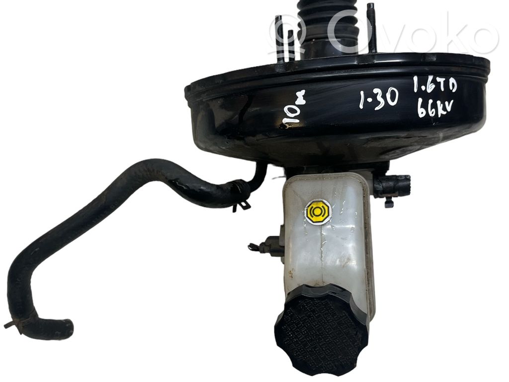 Hyundai i30 Brake booster 