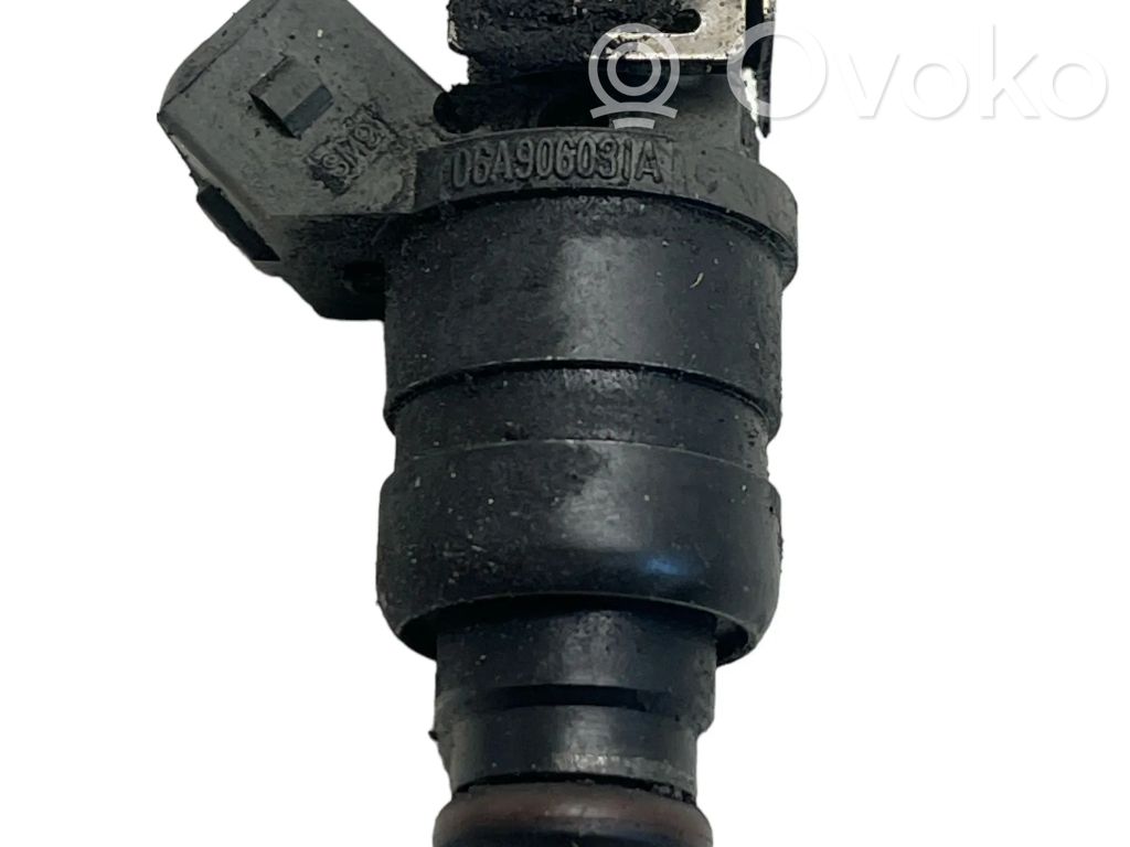 Inyector de combustible   06A906031A