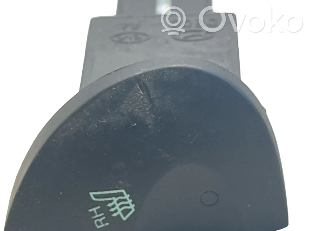 Hyundai H-1, Starex, Satellite Seat heating switch 