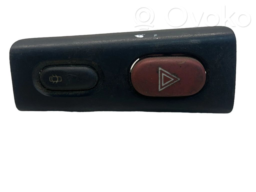 Renault Laguna I Central locking switch button 