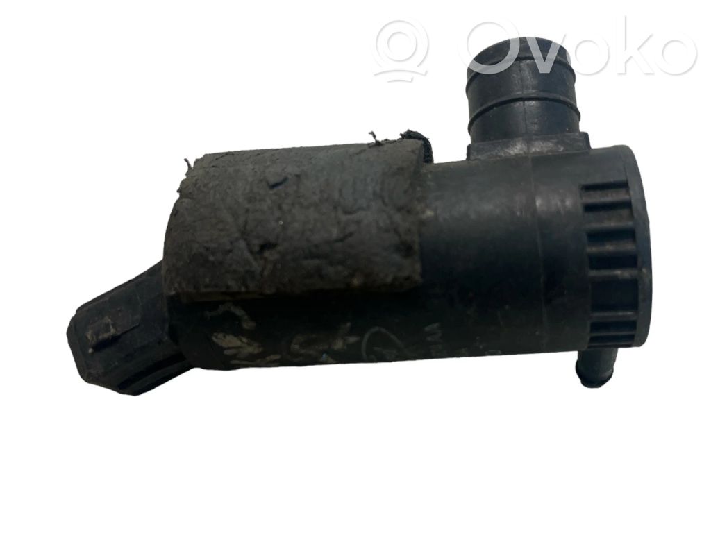 Ford Focus Windscreen/windshield washer pump 