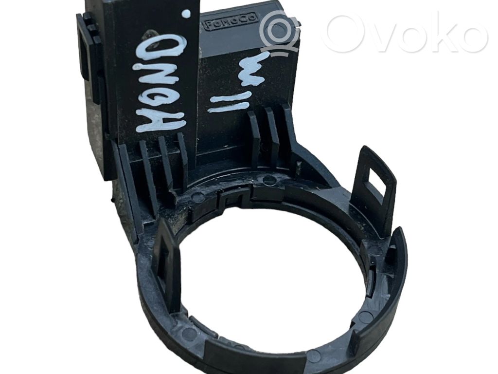 Ford Mondeo MK IV Käynnistyksenestolaitteen lukulaite (pysty) 