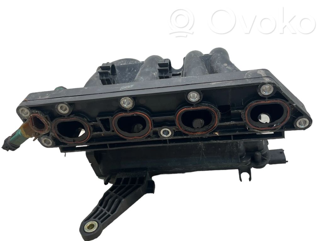 Lancia Ypsilon Colector de admisión 