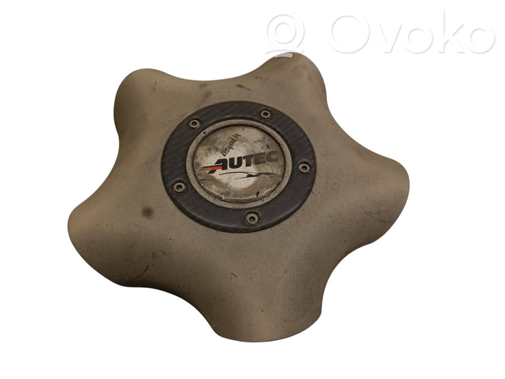 Audi A4 S4 B5 8D R15 wheel hub/cap/trim 