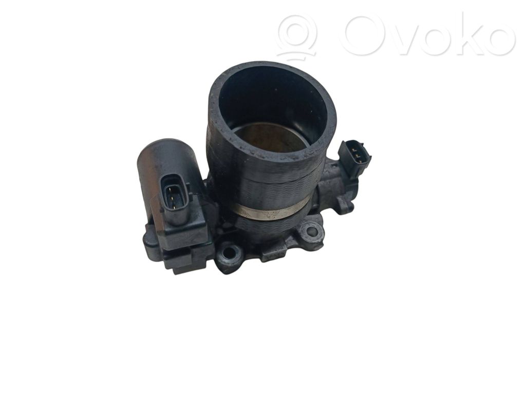 Toyota Avensis T250 Throttle valve 