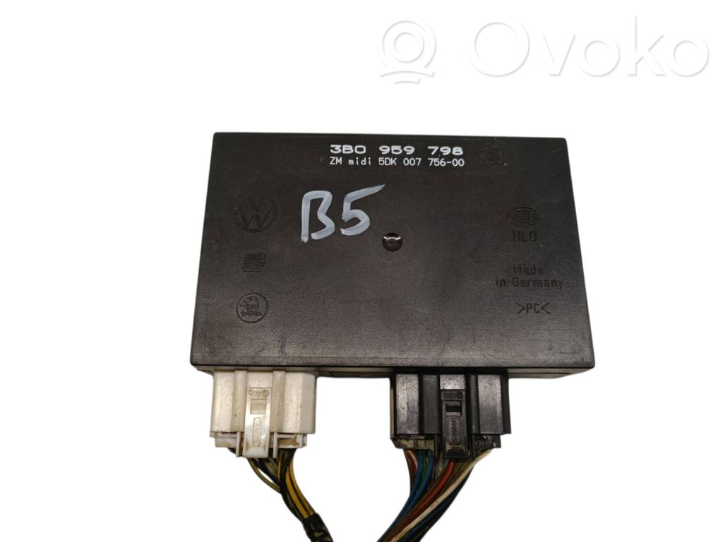 Volkswagen PASSAT B5 Module confort 