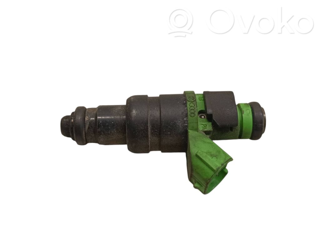 Skoda Superb B5 (3U) Inyector de combustible 