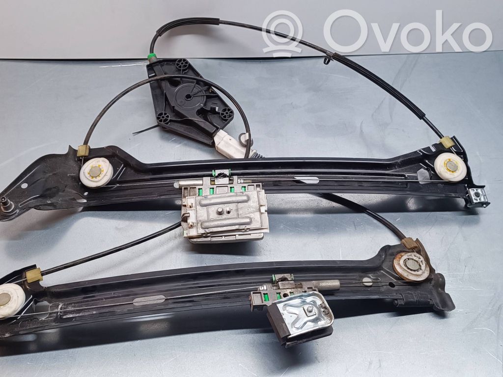 Audi S5 Elektryczny podnośnik szyby drzwi przednich 