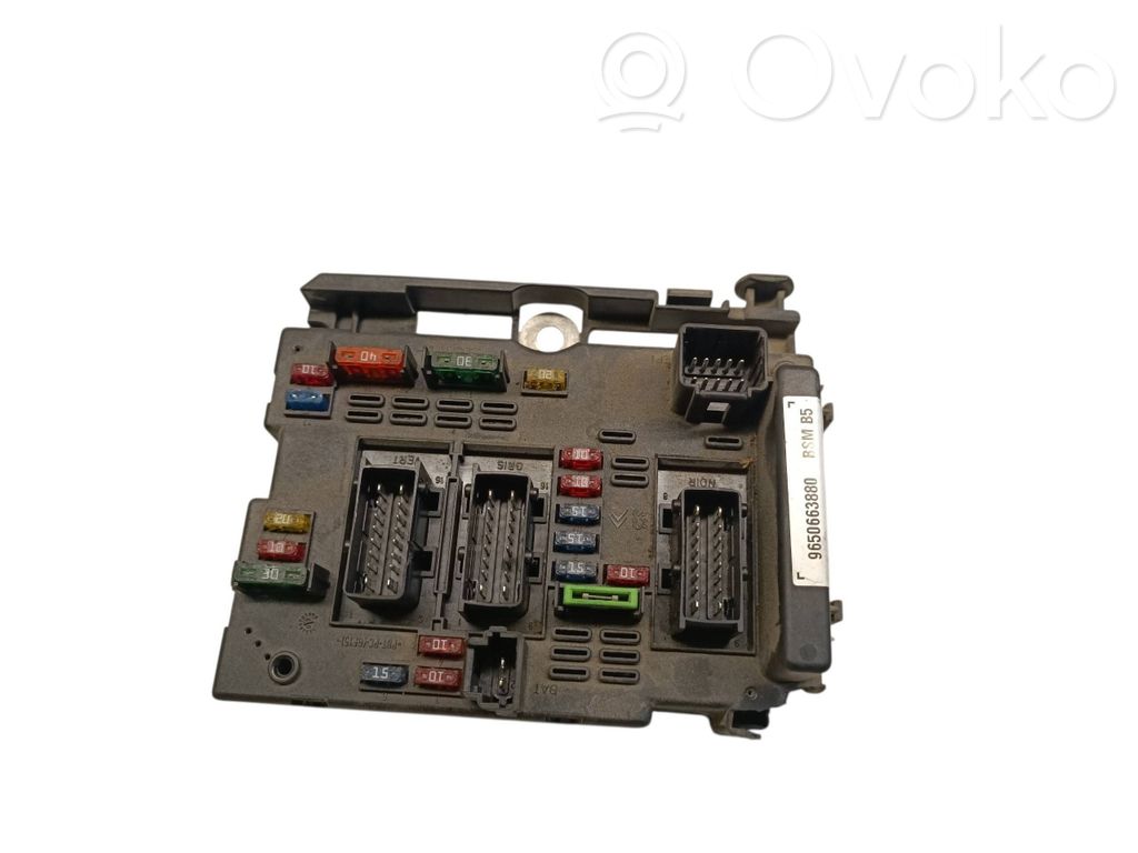 Lancia Phedra Fuse module 