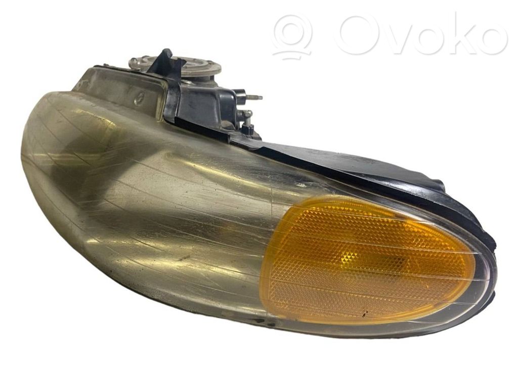 Chrysler Voyager Phare frontale 