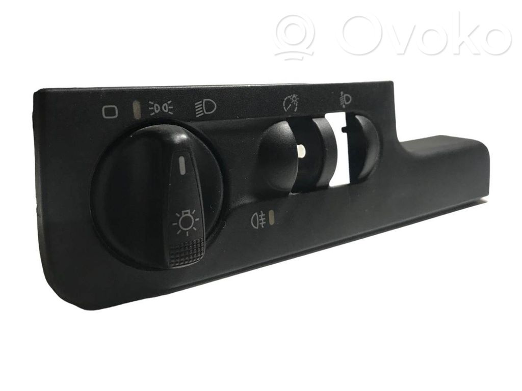 Volkswagen PASSAT B4 Interruptor de luz 
