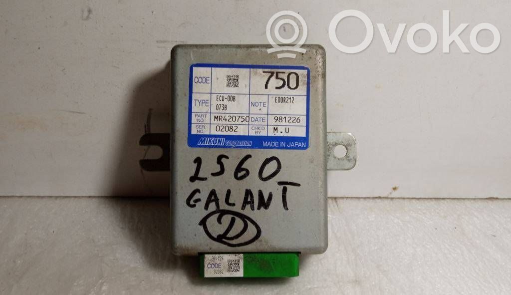 Other control units/modules   E00R212,981226,MR420750