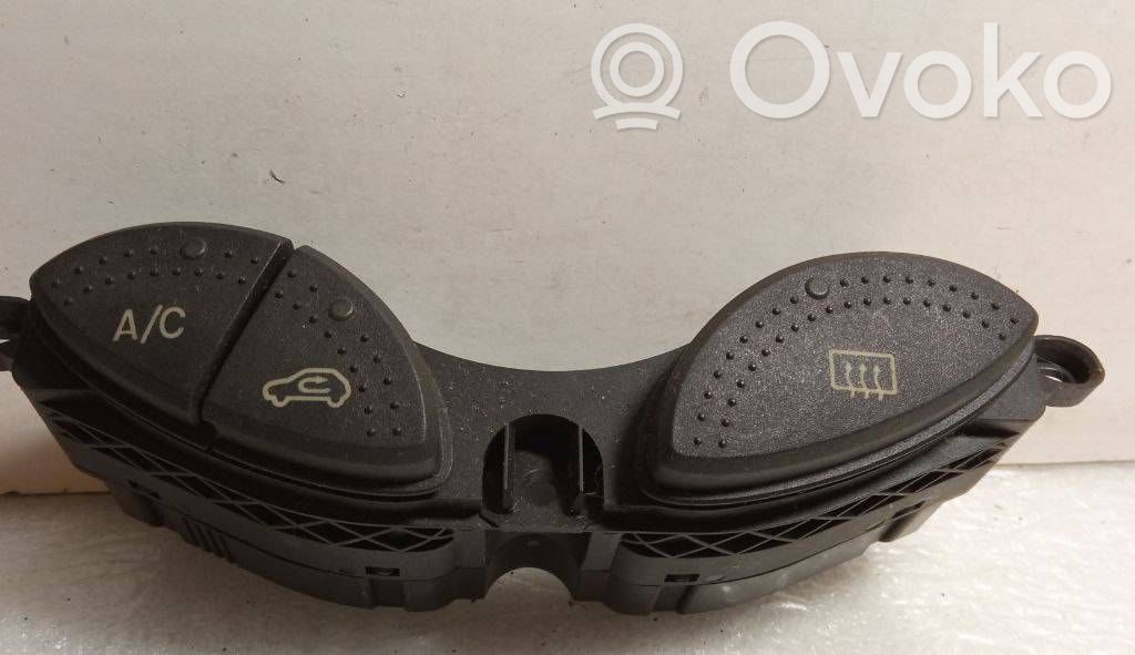 Windscreen/window heater switch   98AG19A945BG