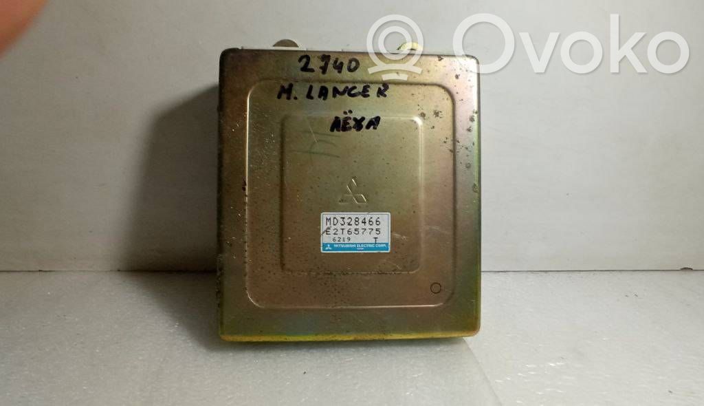 Unidad de control/módulo del motor   MD328466,E2T65775,6219