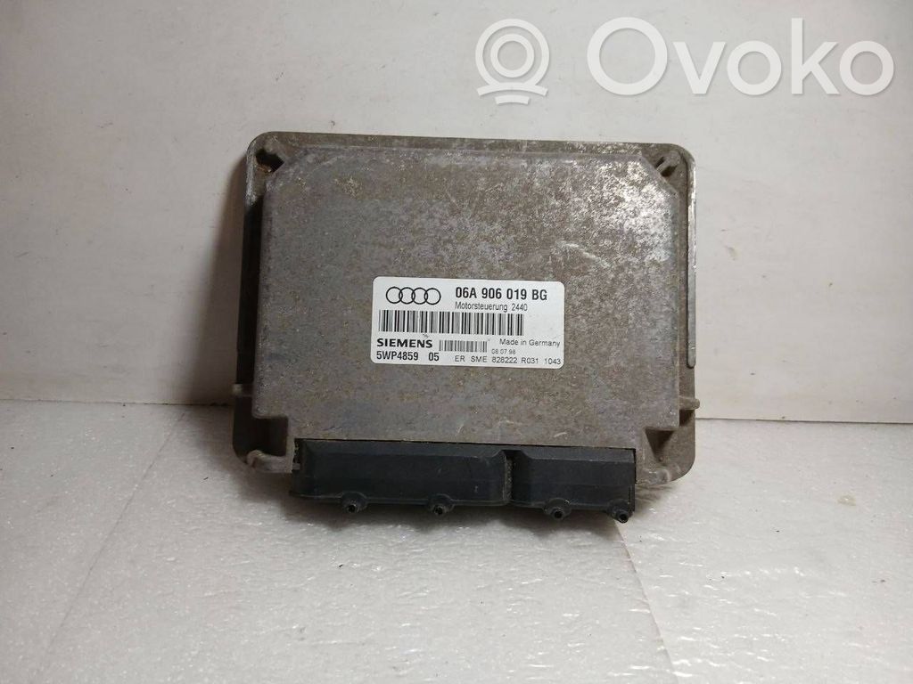 Engine control unit/module   06A906019BG,5WP4859,828222
