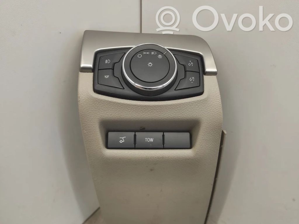 Ford Explorer V Light switch 