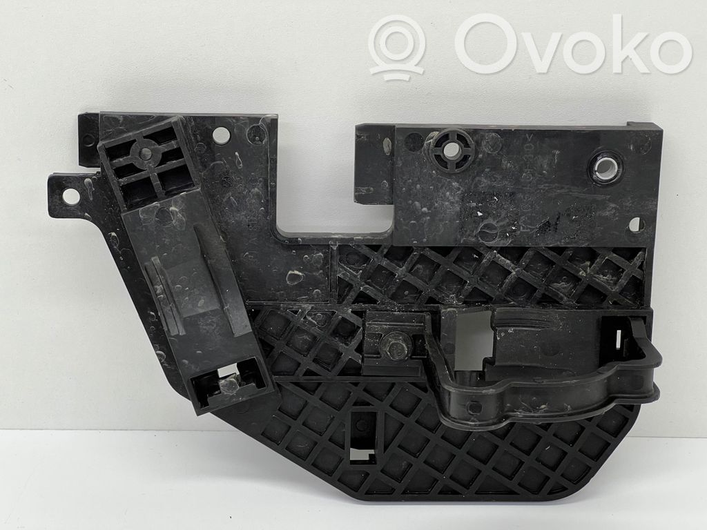 Land Rover Range Rover Sport L494 Другая деталь отсека двигателя 