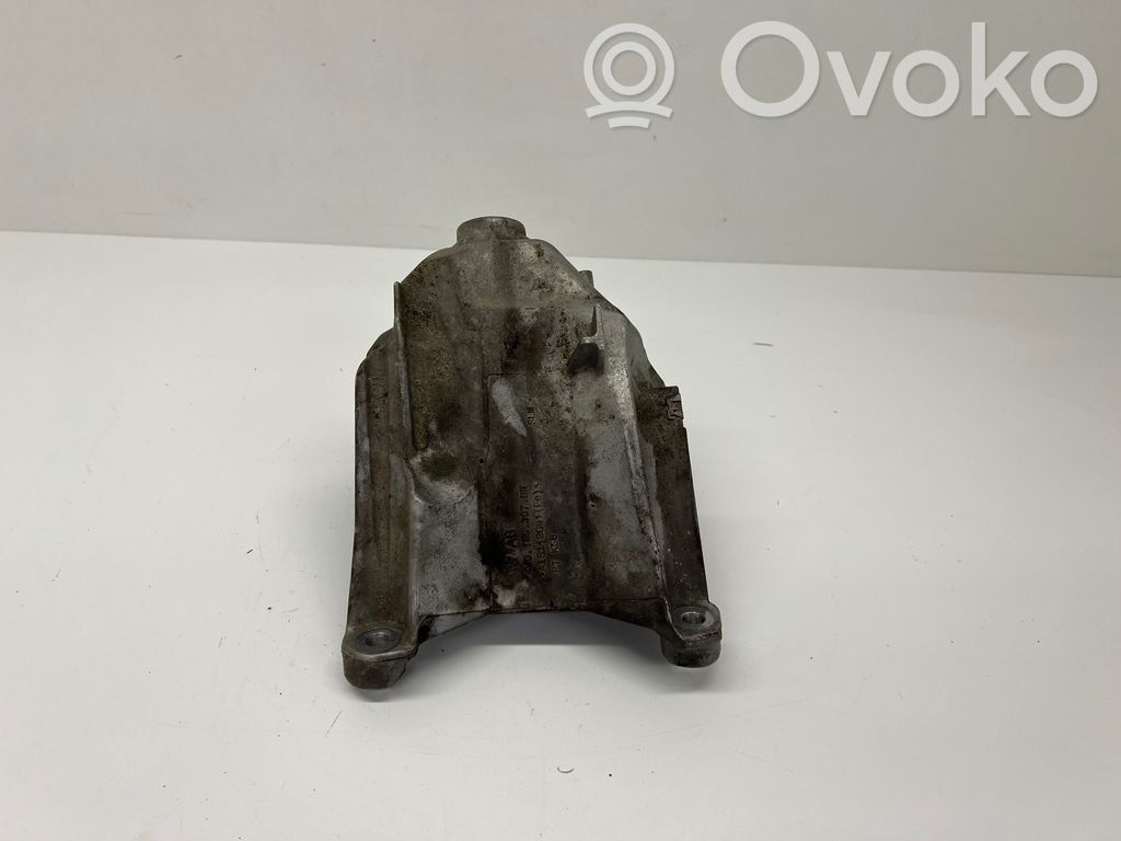 Audi A5 Engine mounting bracket 