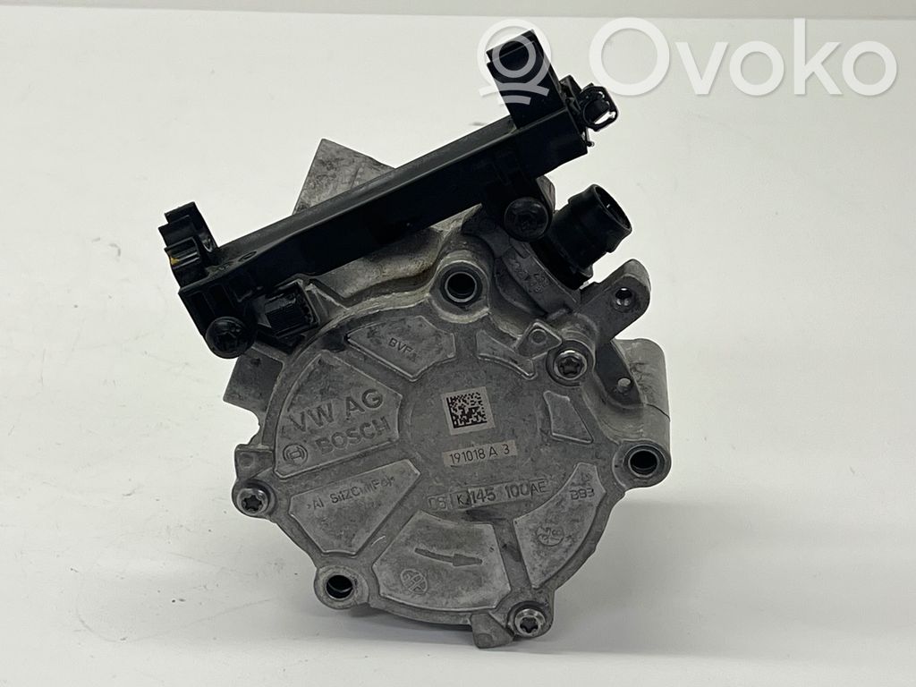 Audi A5 Vacuum pump 