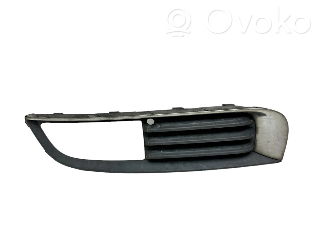 Opel Insignia A Apakšējais režģis (trīsdaļīgs) 
