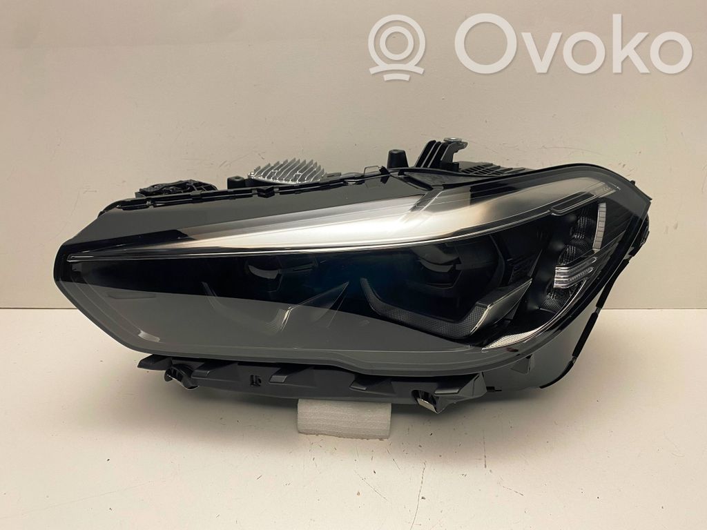 BMW X5 G05 Lampa przednia 