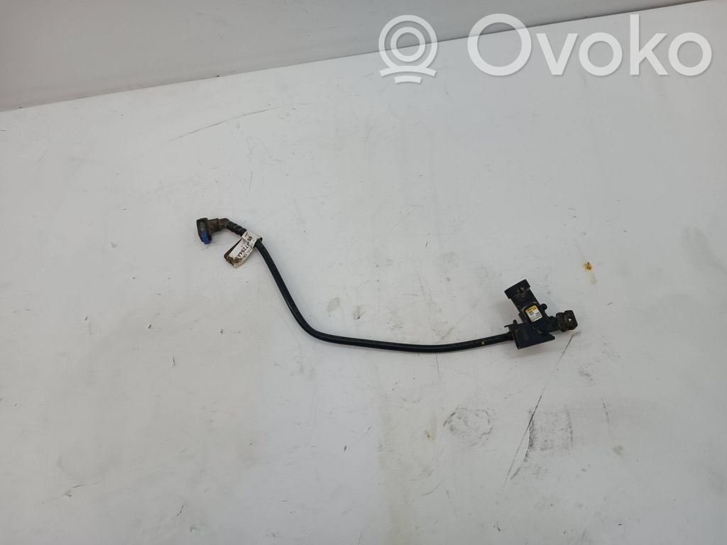 Sensor de nivel de combustible   05147294AB