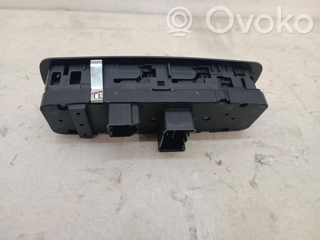 Other control units/modules   10002086,04602863AC
