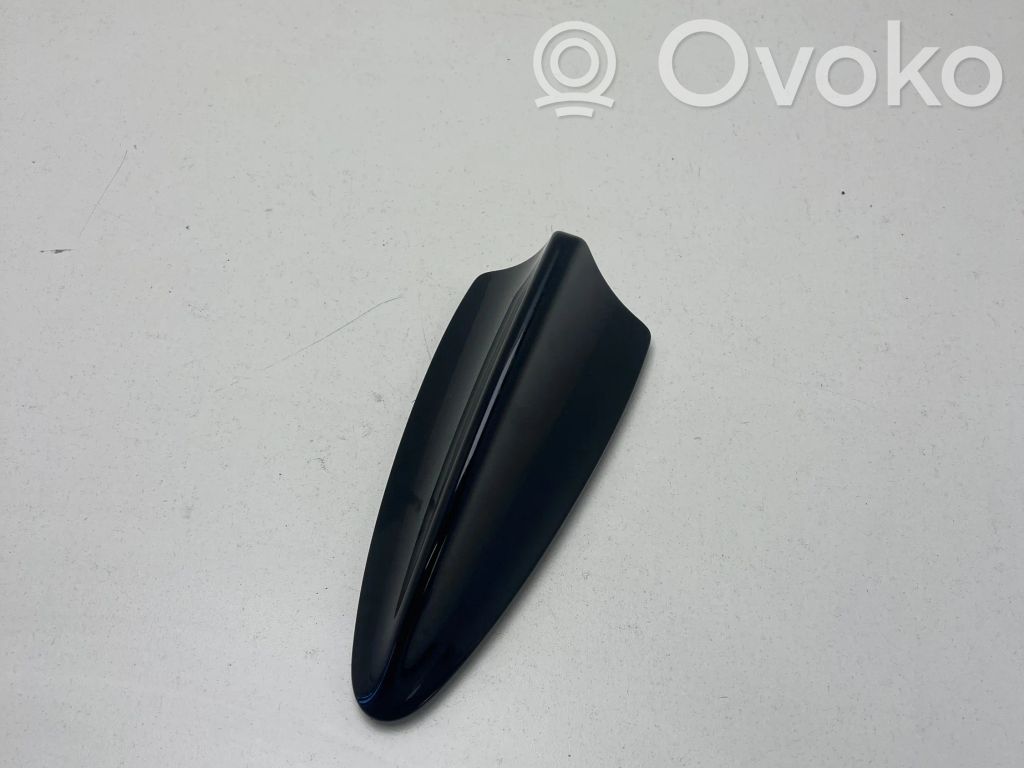 BMW 5 E60 E61 Stogo (GPS) antenos dangtelis 