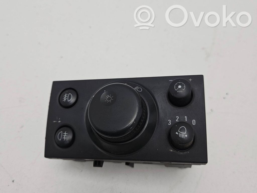 Opel Vectra C Light switch 