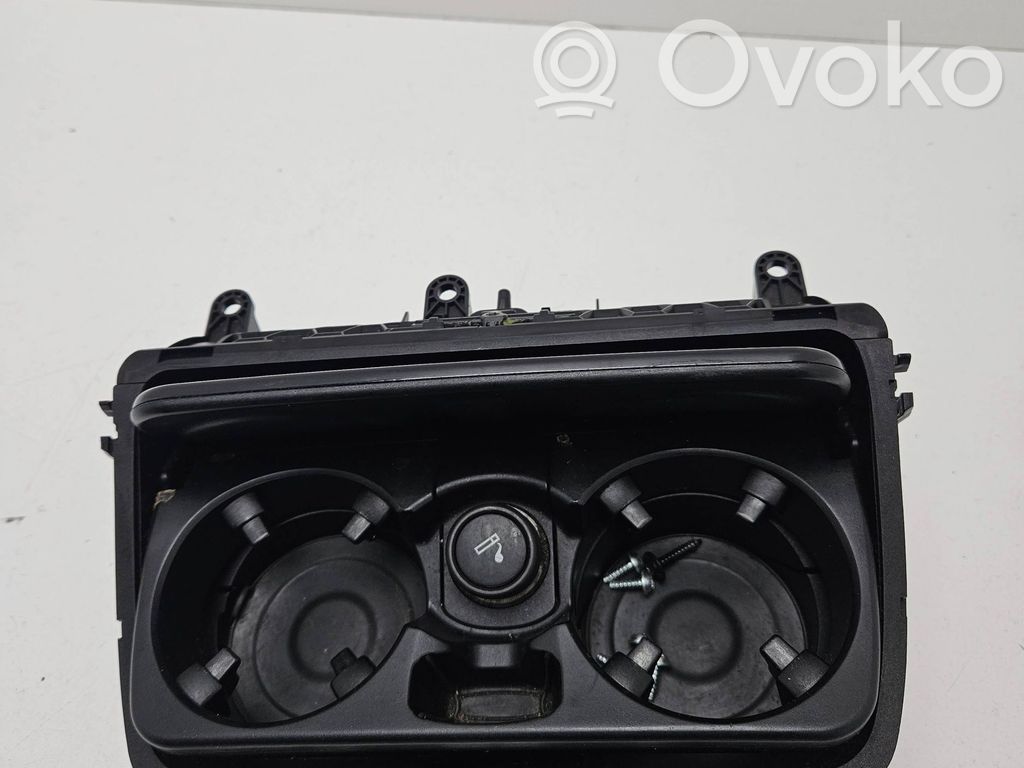 BMW 5 F10 F11 Przedni uchwyt na kubek tunelu środkowego 