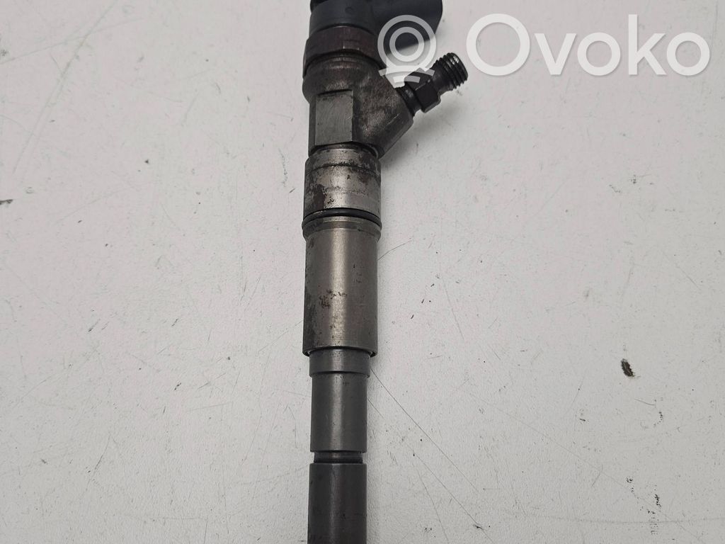 Fuel injector