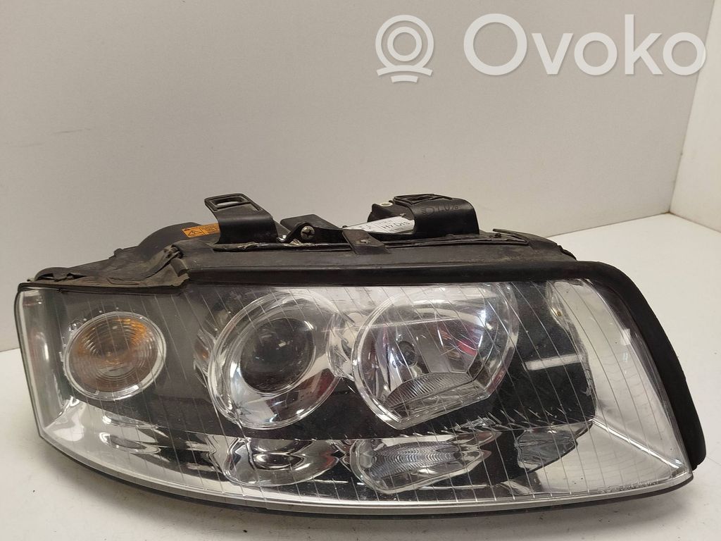 Audi A4 S4 B6 8E 8H Priekinis žibintas 