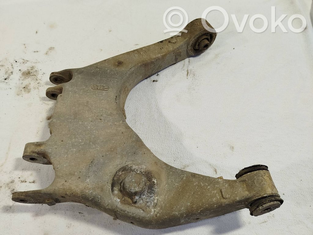 Audi A8 S8 D2 4D Querlenker Achsschenkel hinten 