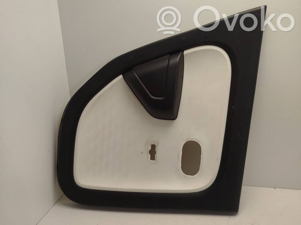 Renault Twingo III Boczki / Poszycie drzwi tylnych 