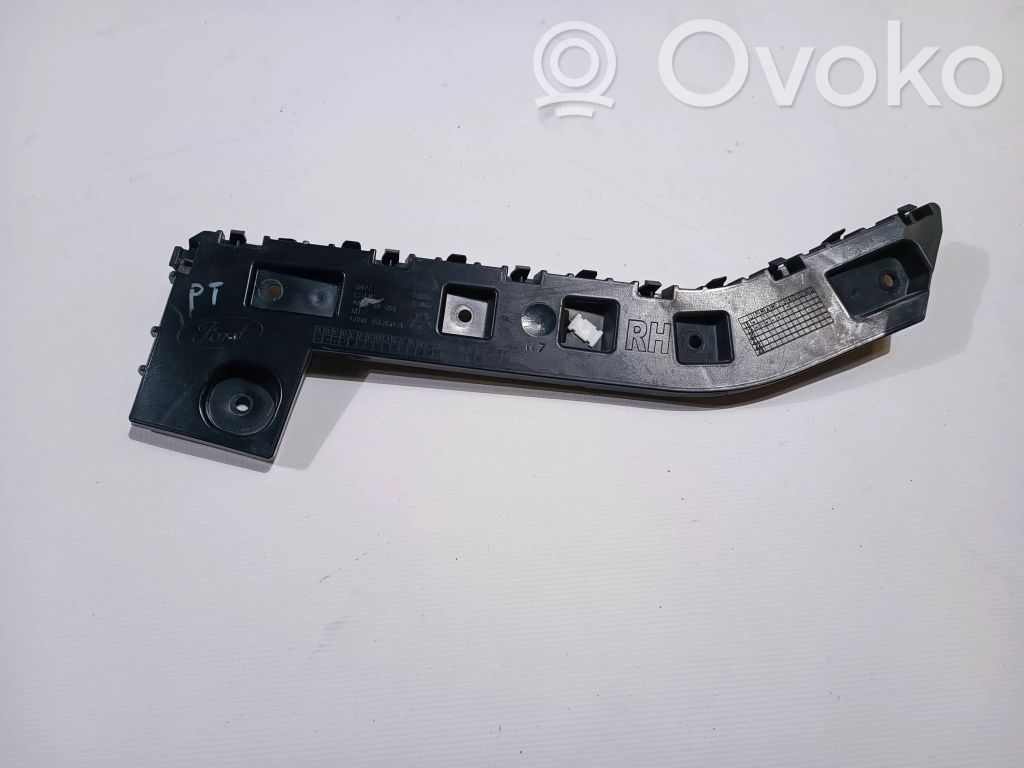 Ford Explorer VI Rear bumper mounting bracket 