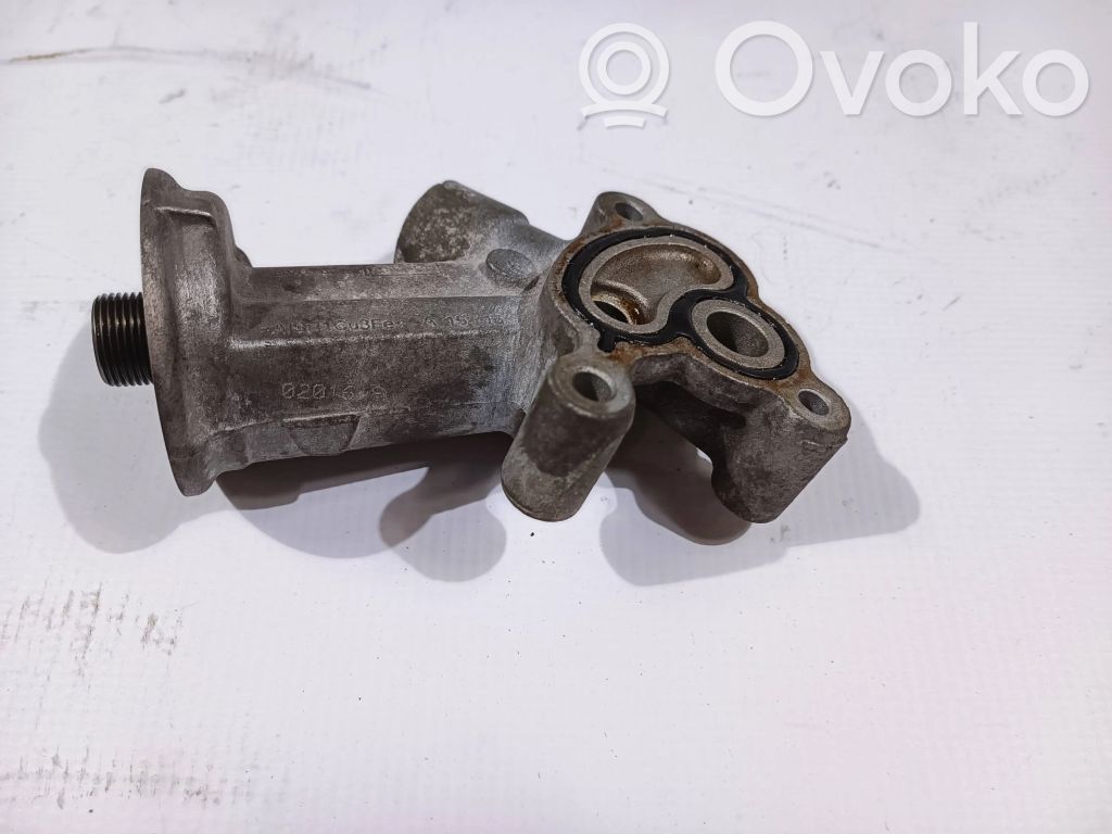 Ford Explorer Oil filter mounting bracket 
