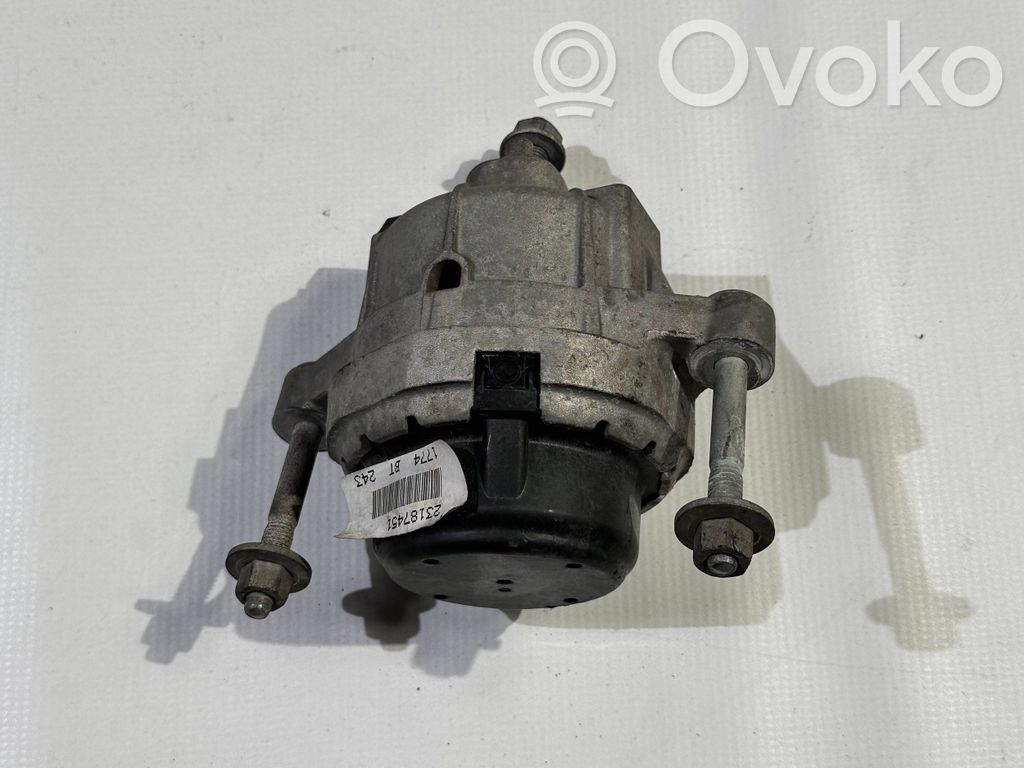 Chevrolet Corvette C7 Engine mount bracket 