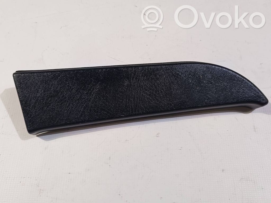 Listwa drzwi tylnych   10358836