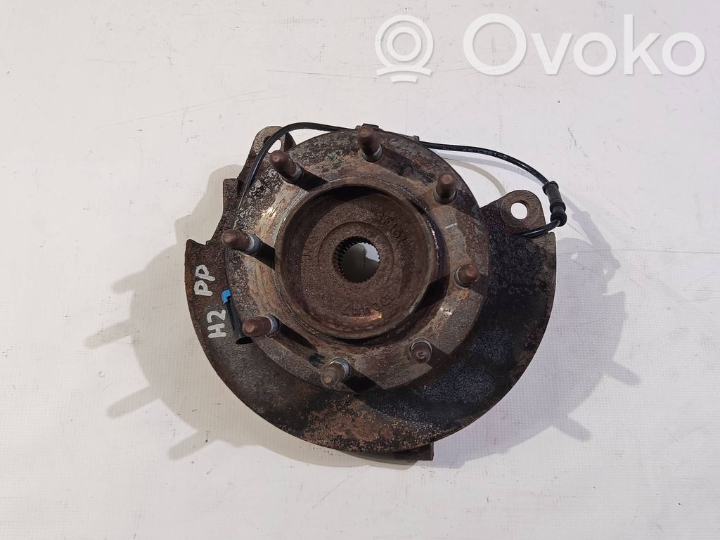 Hummer H2 Front wheel hub spindle knuckle 