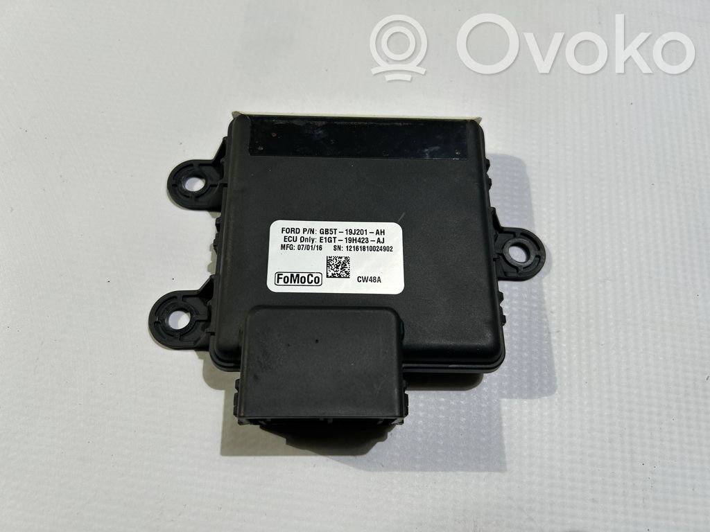Camera control unit module   GB5T19J201AH