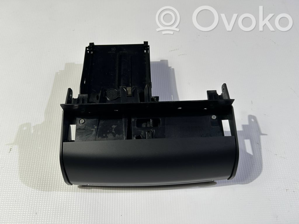 Enchufe conector USB   670066186