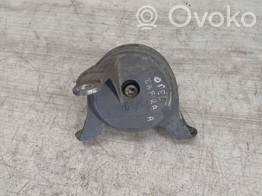 Opel Vectra C Engine mount bracket 