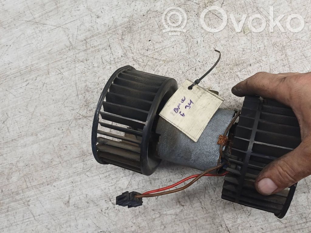 BMW 5 E34 Mazā radiatora ventilators 