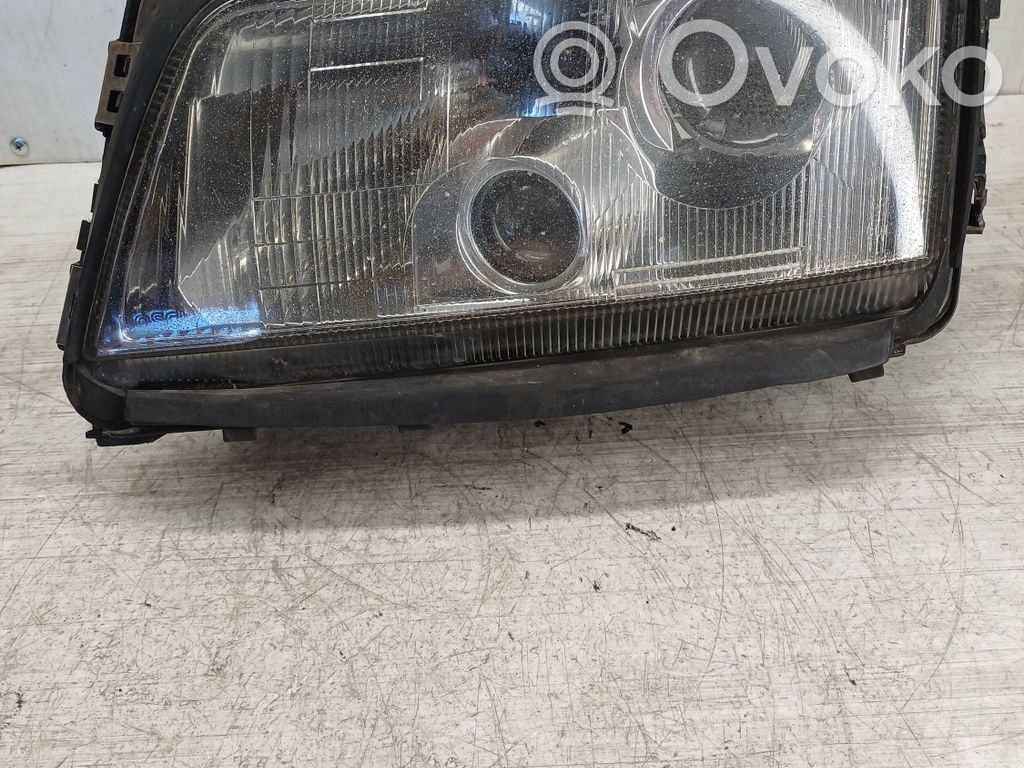 Audi A8 S8 D2 4D Scheinwerfer 