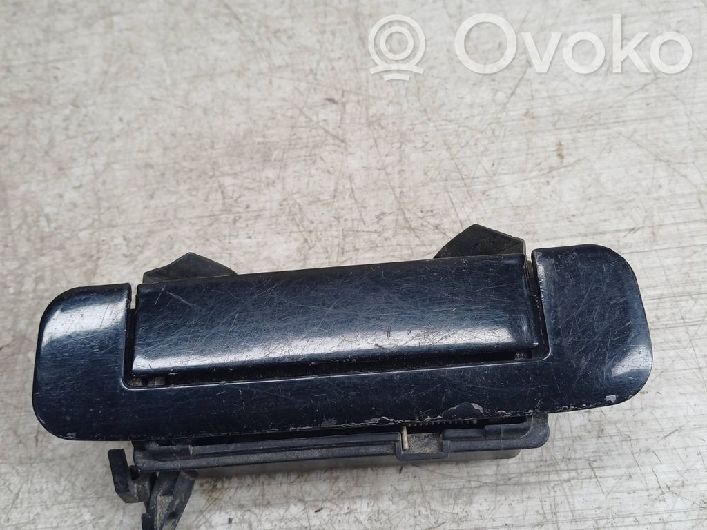 Audi A4 S4 B5 8D Manecilla externa puerta trasera 