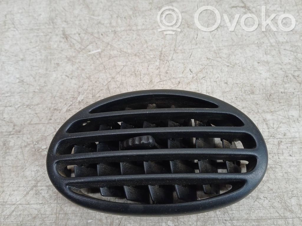 Renault Megane I Centrinės oro grotelės 