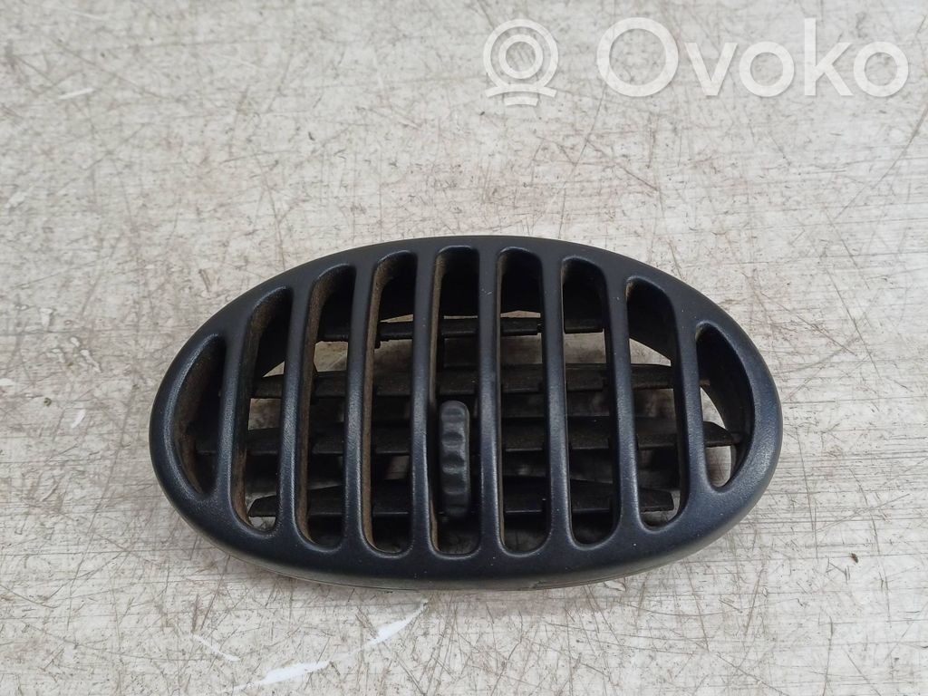 Renault Megane I Dash center air vent grill 