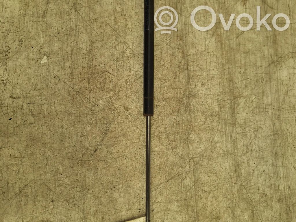 BMW 3 E46 Tailgate/trunk strut/damper 